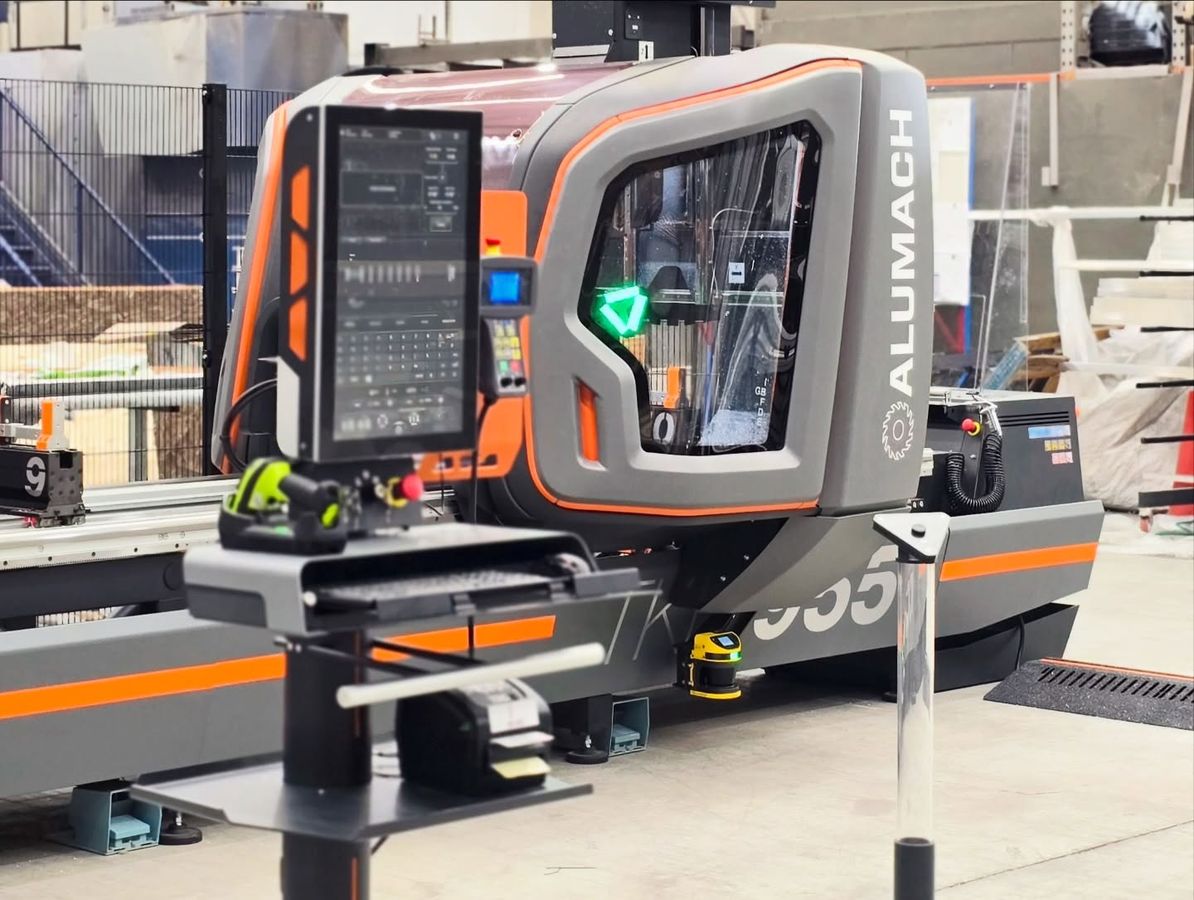 Tekna TKE 955 5-axis CNC installed and commissioned photo 5